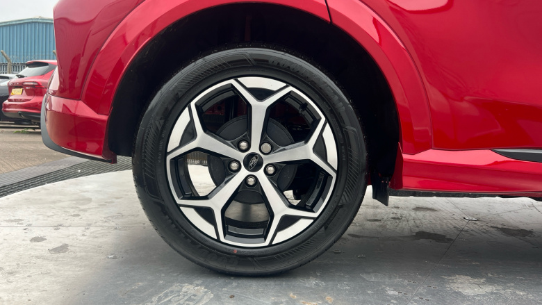 Ford Puma 1.0 EcoBoost Hybrid mHEV ST-Line 5dr Petrol Hatchback